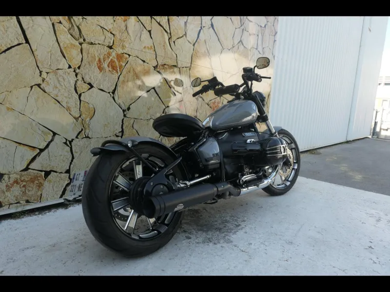 BMW 18 Bobber + Accessoires R18