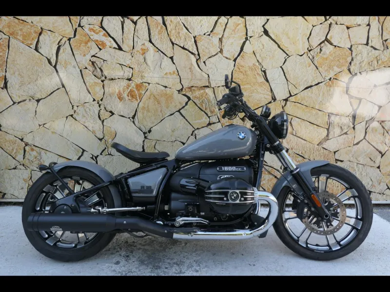 BMW 18 Bobber + Accessoires R18