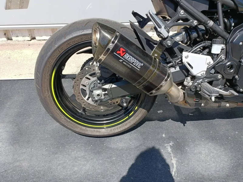KAWASAKI 900 125 CH PACK PERF A SAISIR