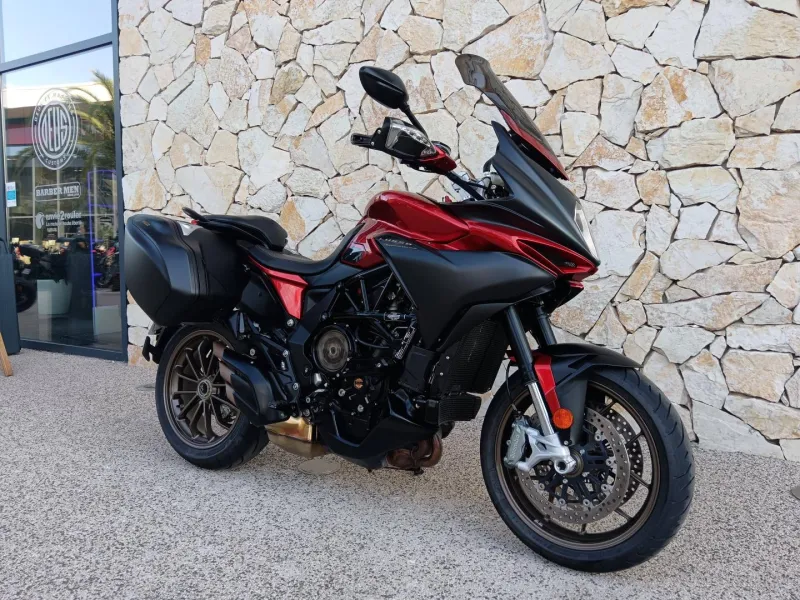 MV-AGUSTA 800 Lusso + valises