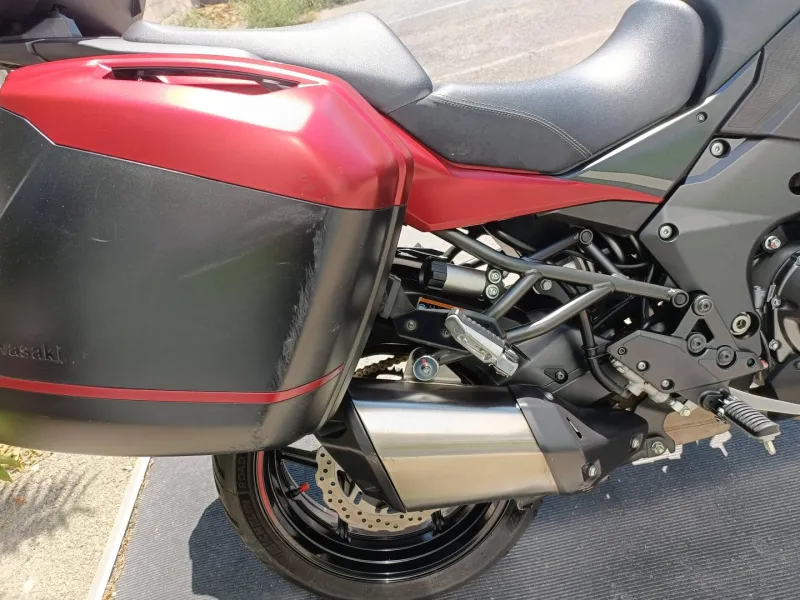 KAWASAKI 1000 S GRANT TOURER REVISEE GARANTIE 16/04/2028