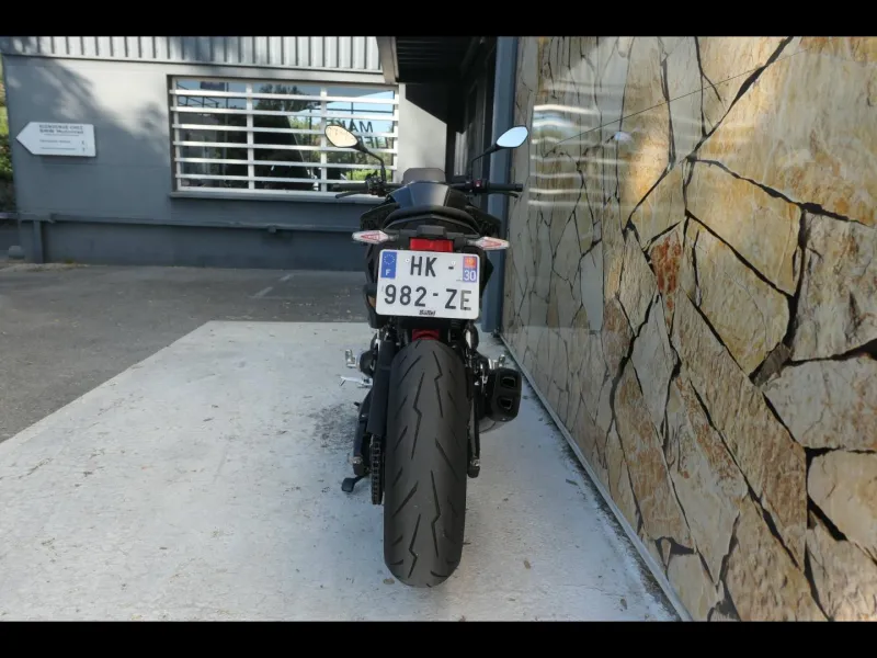BMW 900 R 105ch Style Triple Black Finition Pro