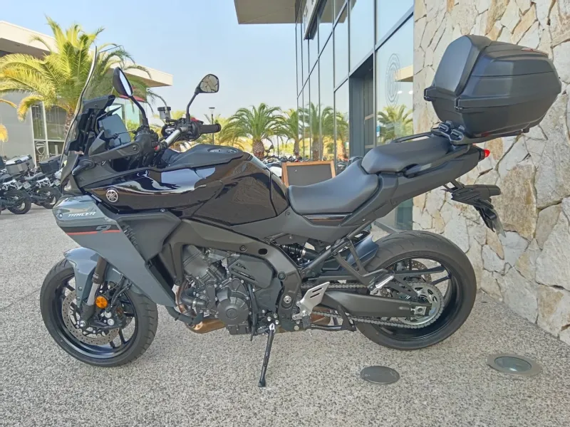 YAMAHA 9 900 Y-AMT boite auto + top case