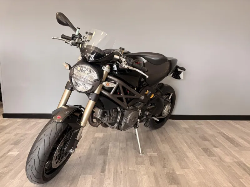 DUCATI 1100 Evo ABS