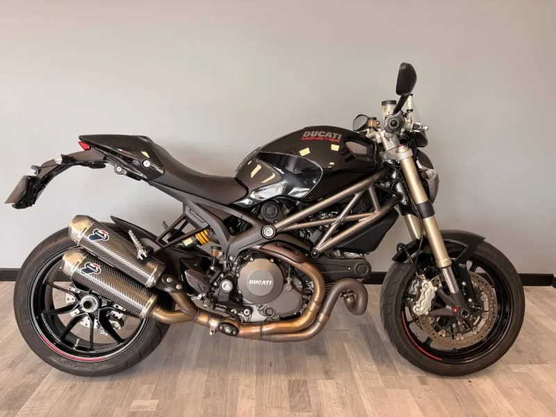 DUCATI 1100 Evo ABS