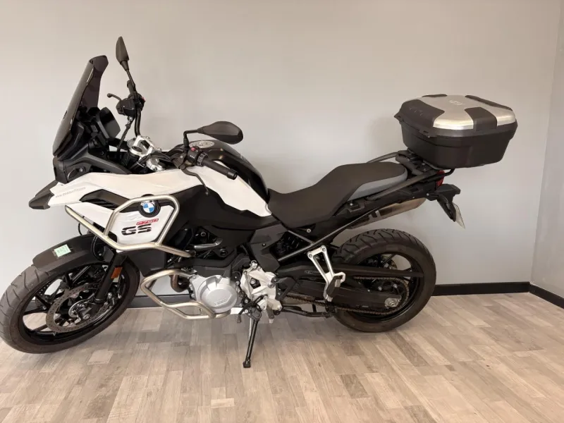 BMW 750 gs