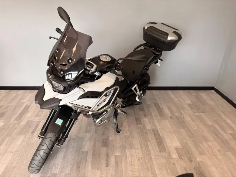 BMW 750 gs