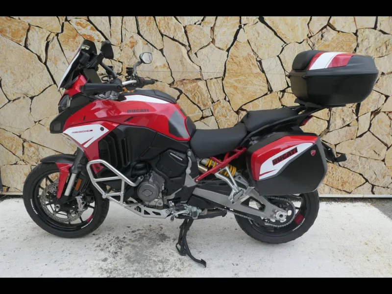 DUCATI V4 S 1160 Travel & Radar + Options V4S