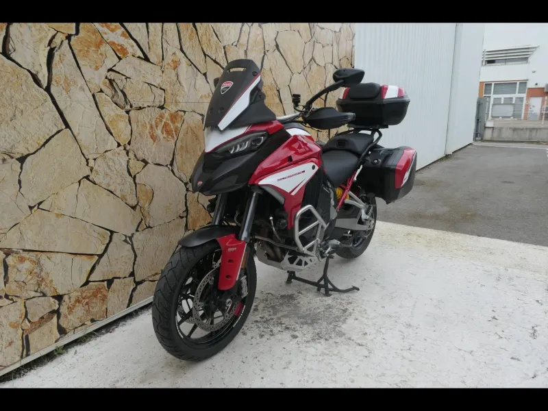 DUCATI V4 S 1160 Travel & Radar + Options V4S