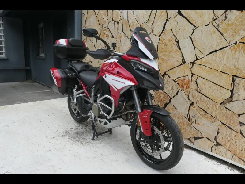 DUCATI V4 S 1160 Travel & Radar + Options V4S