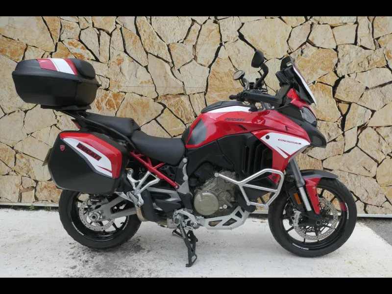 DUCATI V4 S 1160 Travel & Radar + Options V4S