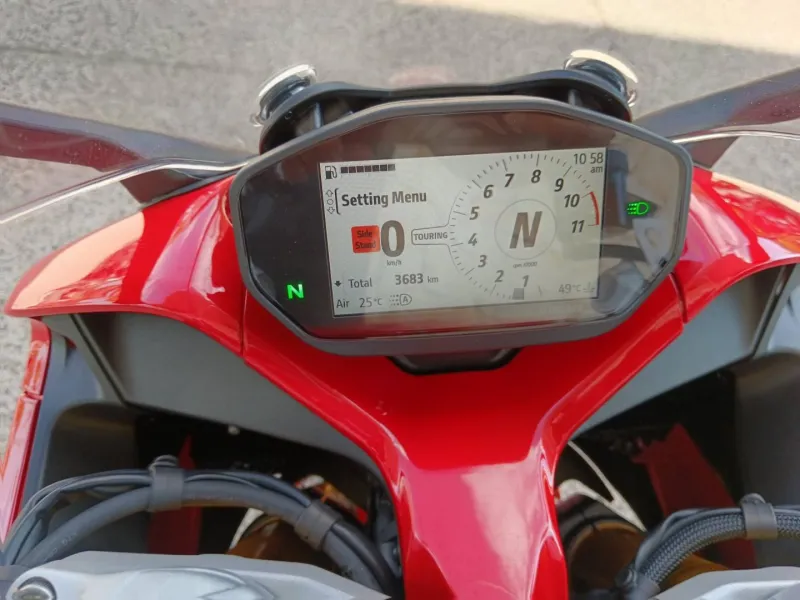 DUCATI 950 S  3685km