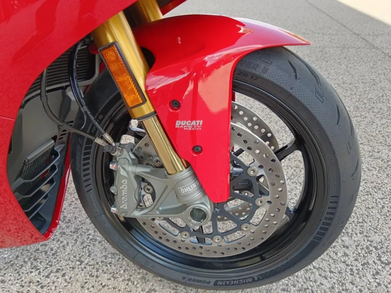 DUCATI 950 S  3685km