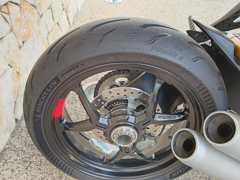 DUCATI 950 S  3685km