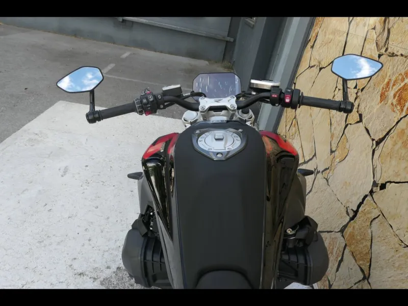 BMW 1300 R Style 719 Finition Pro