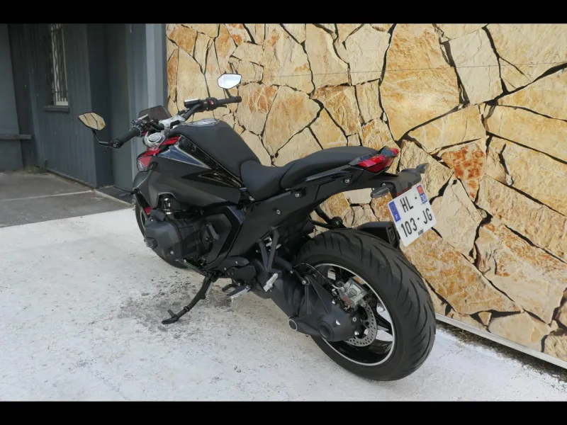 BMW 1300 R Style 719 Finition Pro