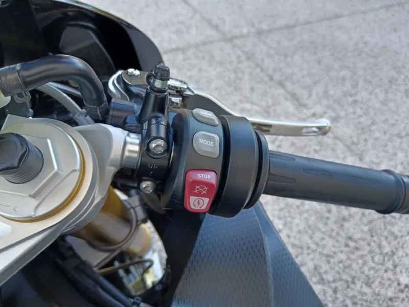 BMW 1000 RR FULL PACK + AKRAPOVIC