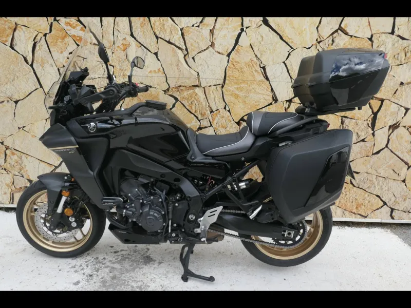 YAMAHA 9 GT + Options