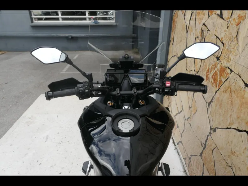 YAMAHA 9 GT + Options