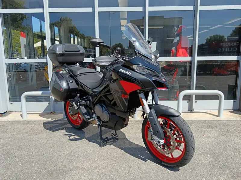 DUCATI V2 S Travel
