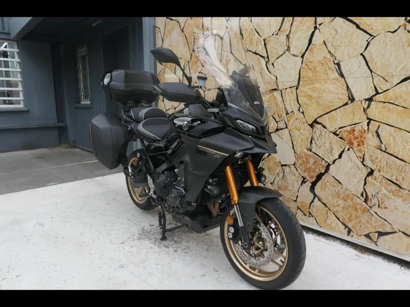 YAMAHA 9 GT + Options