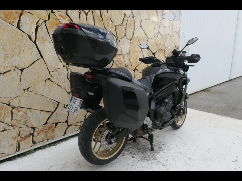 YAMAHA 9 GT + Options