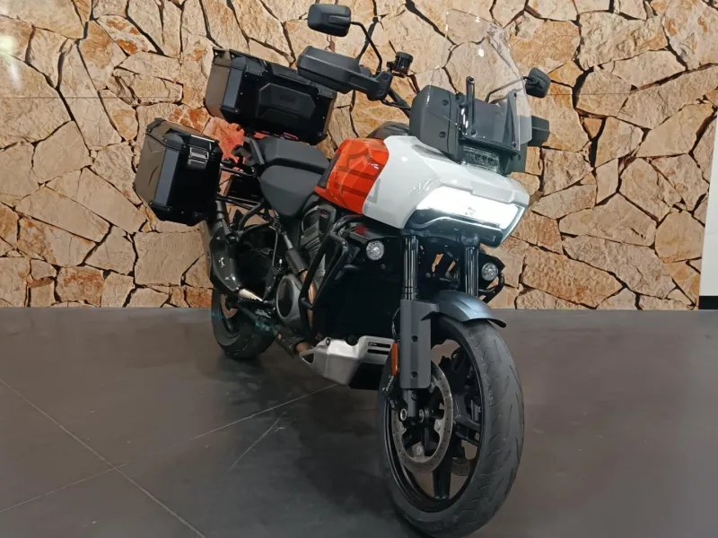 HARLEY-DAVIDSON Pan America 1250 Couleur
