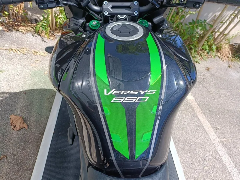 KAWASAKI 650 GRAND TOURER BRIDABLE A2