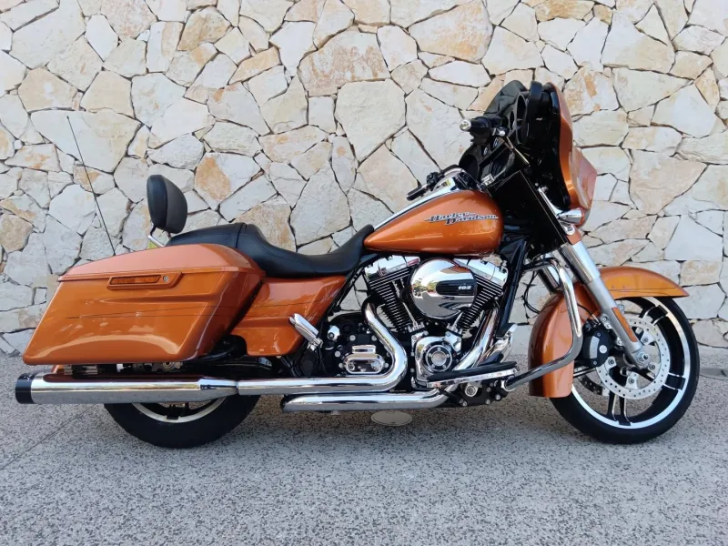 HARLEY-DAVIDSON Special 1690 Couleur 12/2014
