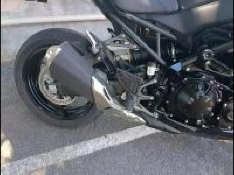 KAWASAKI 900 Z900 1ER MAIN