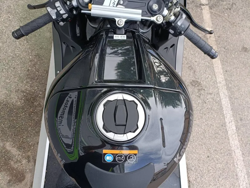 KAWASAKI -10R 1000 Ninja 2026 ZX10R GARANTIE 16/04/2030