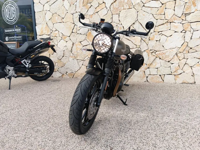 TRIUMPH 900 65cv + options