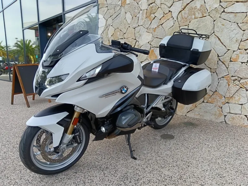 BMW 1250 RT full pack + top case