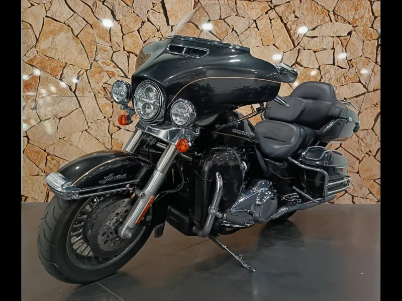 HARLEY-DAVIDSON Electra Glide Ultra Limited 1745 Noir ABS 2017