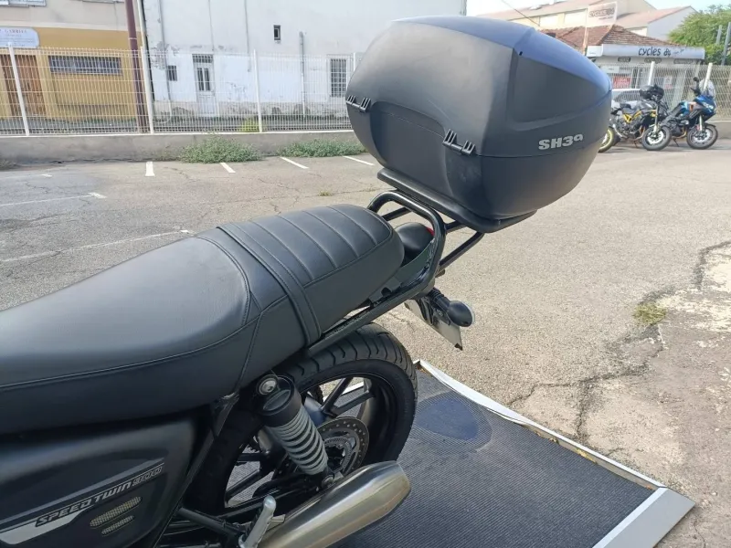 TRIUMPH 900 BRIDER A2 PNEUS NEUF REVISEE