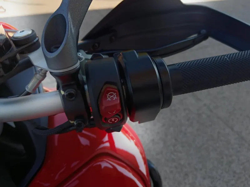 DUCATI V4 Rally Full Adventure + OPTIONS