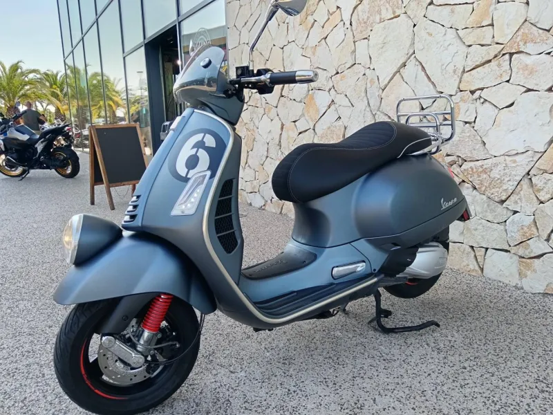 VESPA 300 iget 4V 6 Sei Giorni