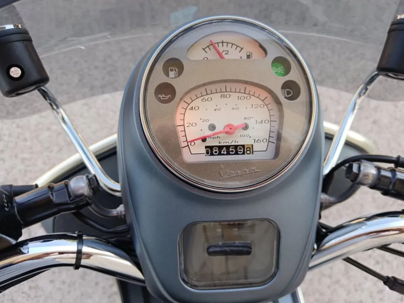 VESPA 300 iget 4V 6 Sei Giorni