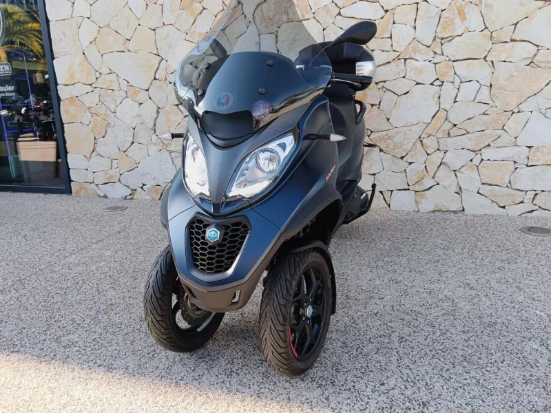 PIAGGIO 500 HPE Sport Advanced ABS top case