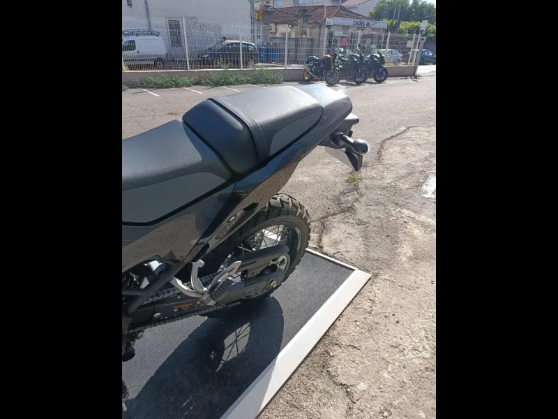 KAWASAKI 500 1ER MAIN A SAISIR GAR 06/05/2030