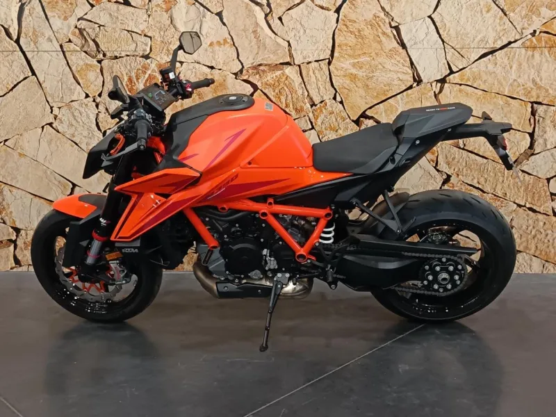KTM Super Duke 1390 R 2025