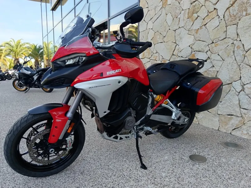 DUCATI V4 S 1160 Travel & Radar + OPTIONS. V4S