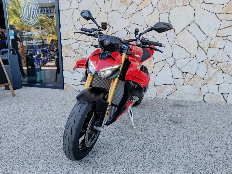 DUCATI 1103 V4 S