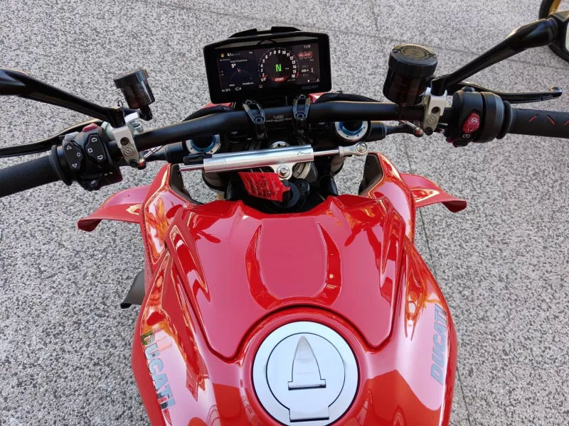 DUCATI 1103 V4 S