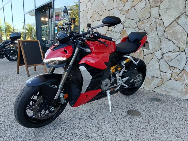 DUCATI V2 955