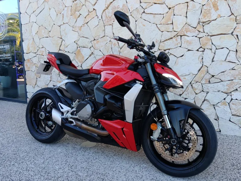 DUCATI V2 955