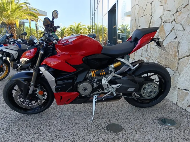 DUCATI V2 955