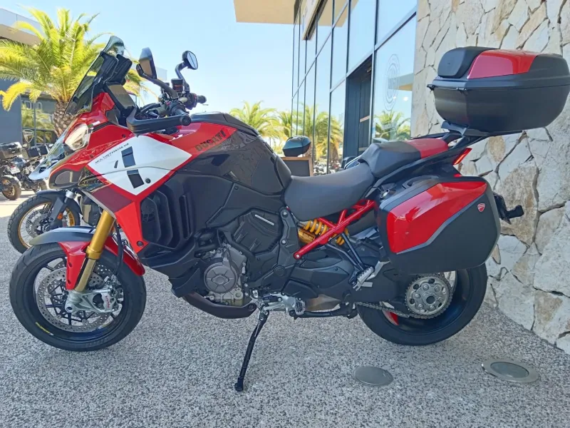DUCATI V4 Pikes Peak + options