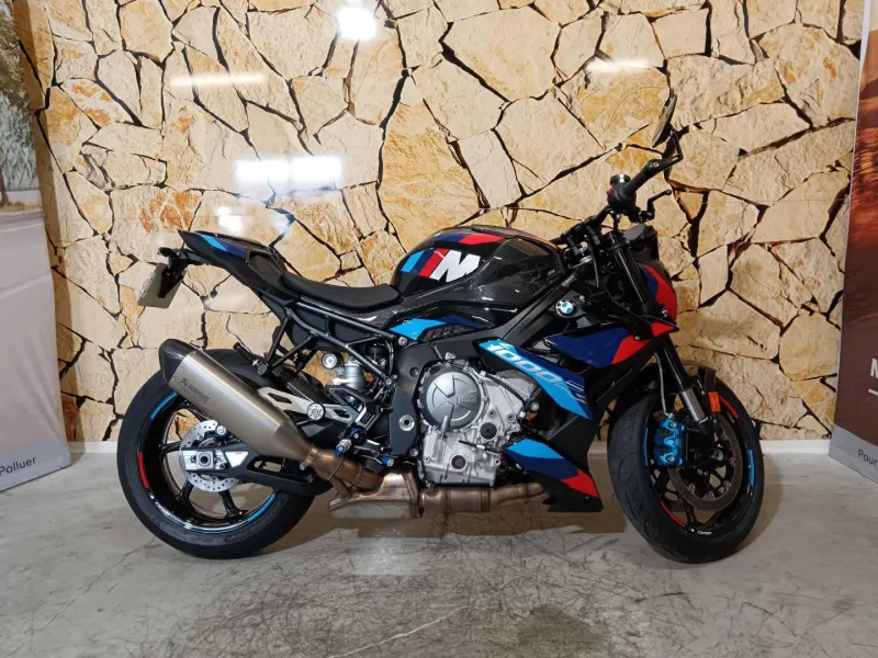 BMW M 1000 R