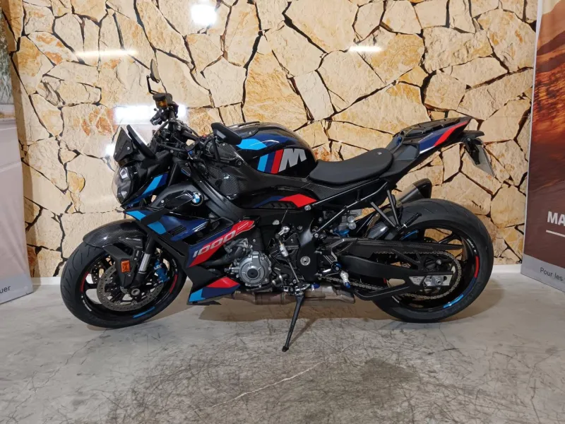 BMW M 1000 R